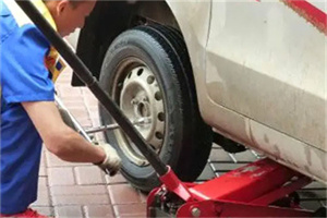 八步附近拖车24小时服务热线电话