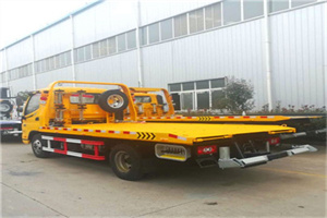 八步附近拖车救援搭电